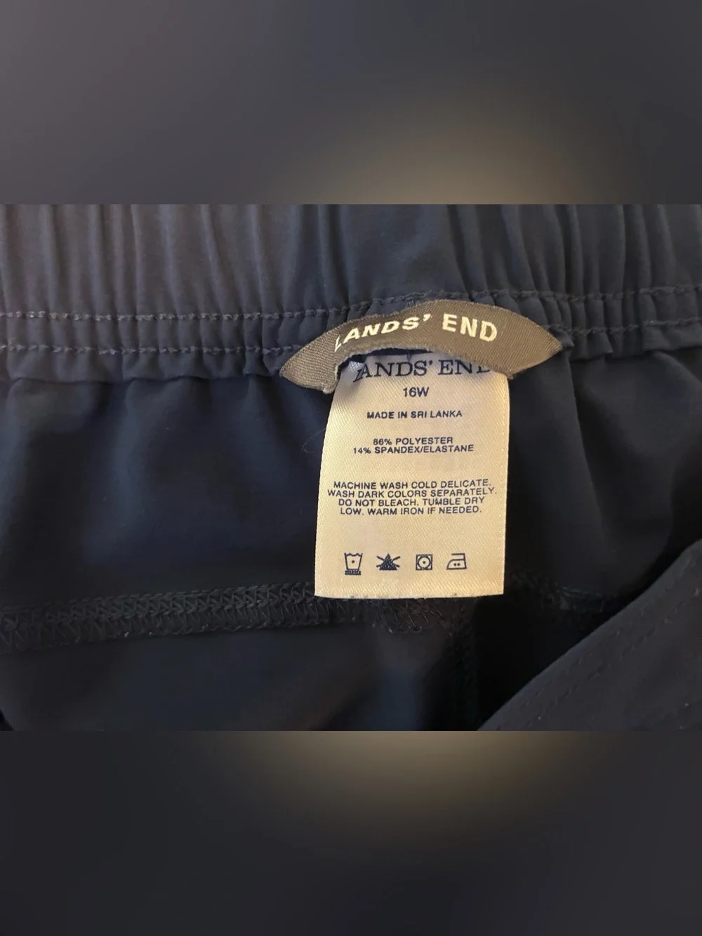 Lands' End Women's Navy Blue Athletic Shorts - Picture 3 of 3
